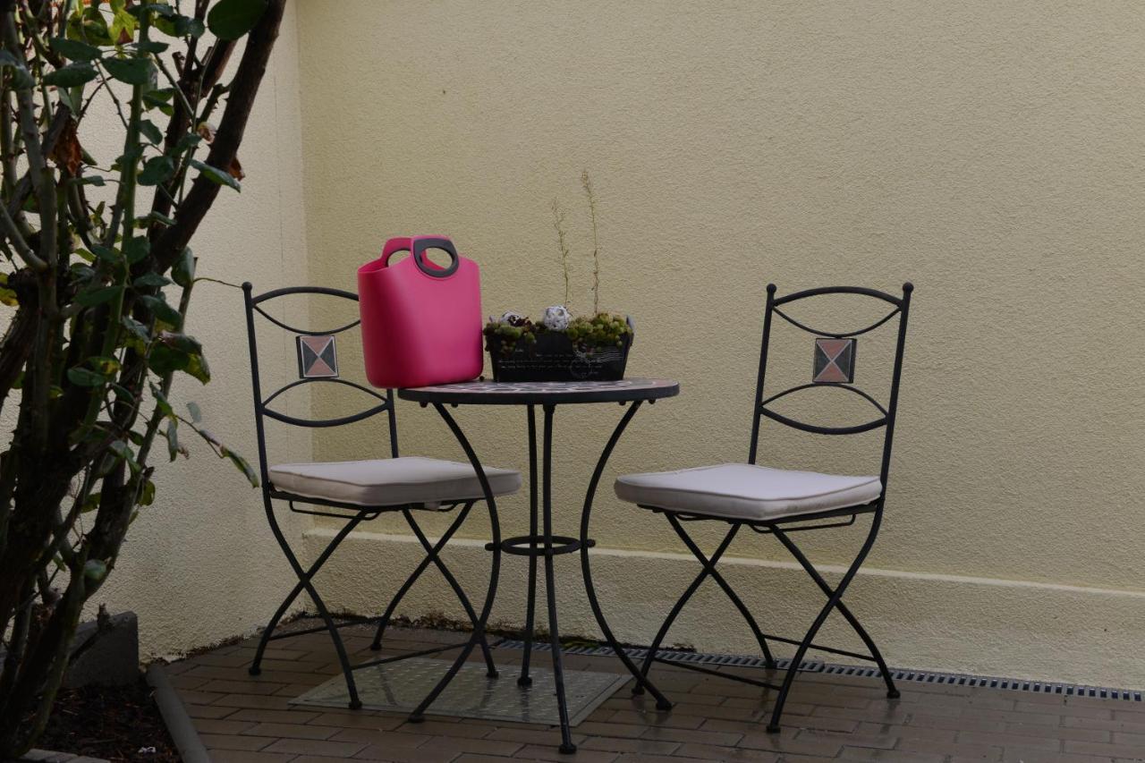 Auszeit Vienna Wellness Apartment Exterior photo